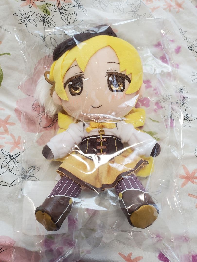 未開封☆巴マミ giftぬいぐるみ 魔法少女まどか☆マギカ