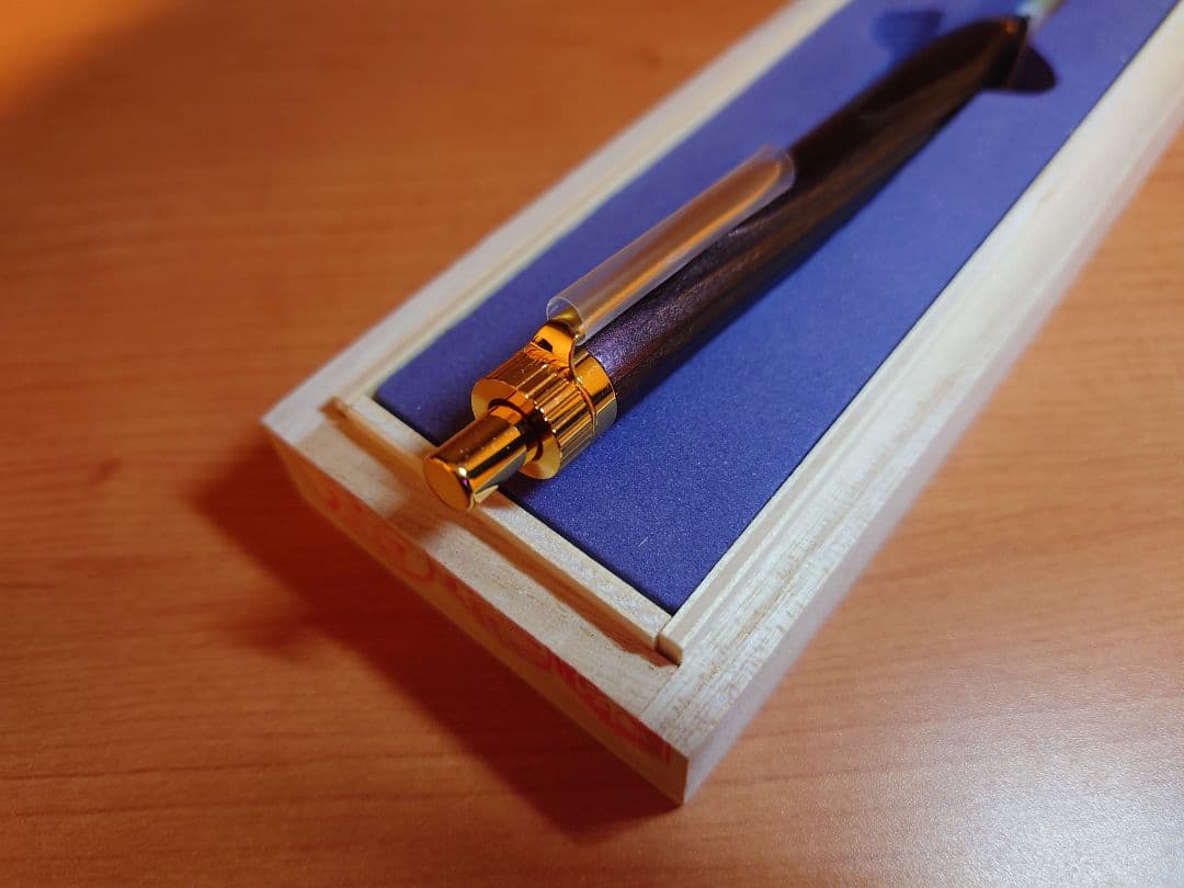 木軸ペン工房金杢犀　杉　変わり漆　浮造り　シャープペンシル　0.5