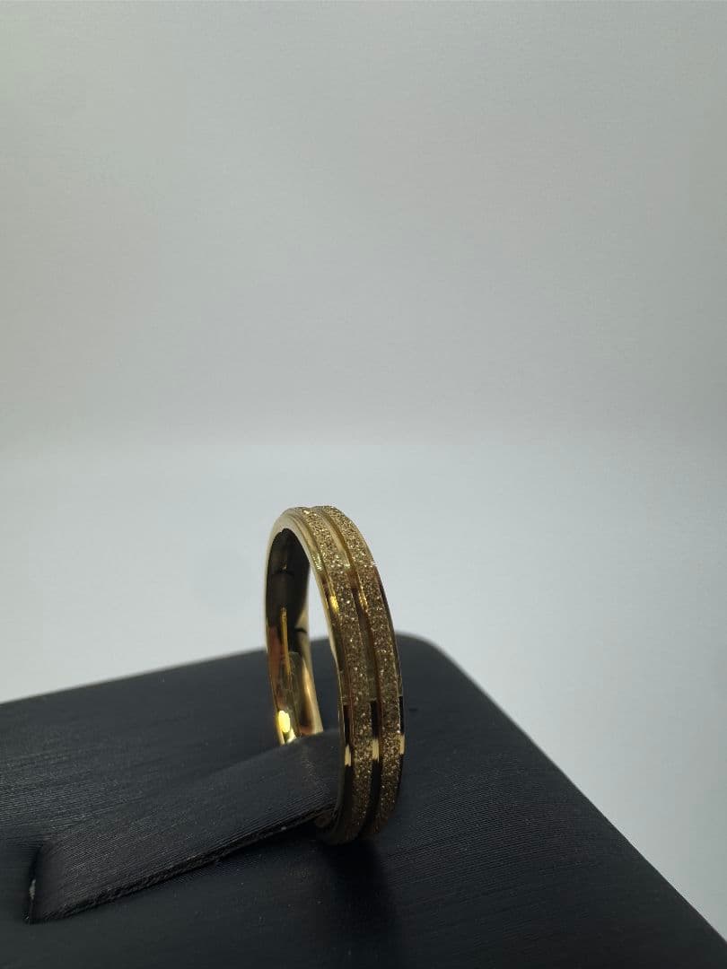 K18ゴールド ストライプリング 1.76g 3.0mm 11号