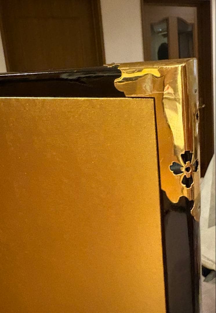 松月堂　金屏風