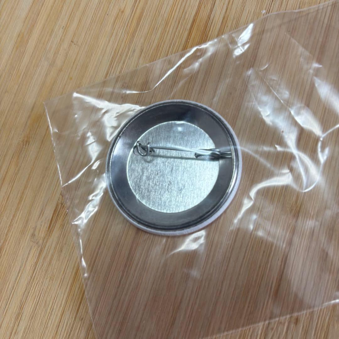 【kei115kk様おまとめ】Official髭男dism バッジ 2個＋1個