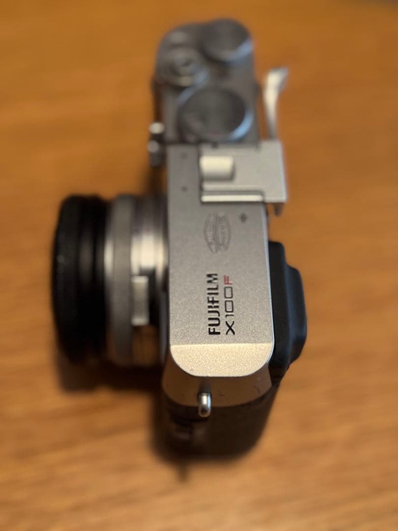 【送料込み】FUJIFILM X100F
