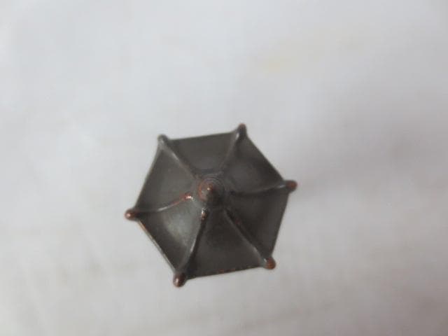 R7/09/25-3　銅器灯篭　添配　添景　盆景パーツ　水石　高さ約3.3㎝