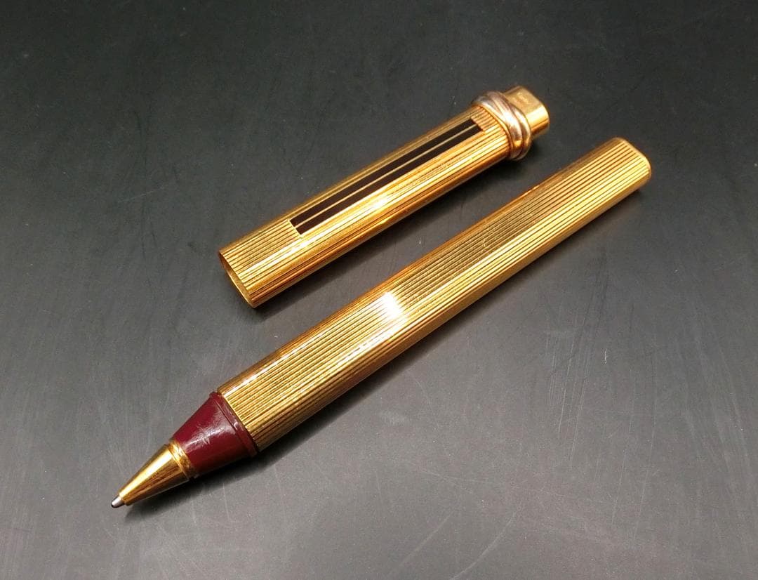 Cartier　カルティエ　ボールペン　ゴールド　キャップ式