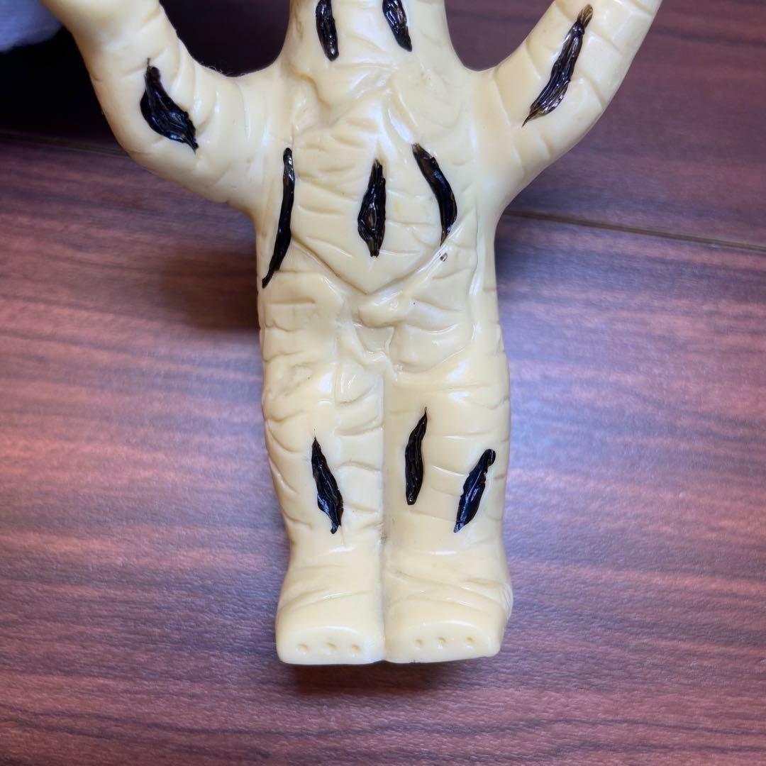 大里玩具 エレキング ソフビ 3175