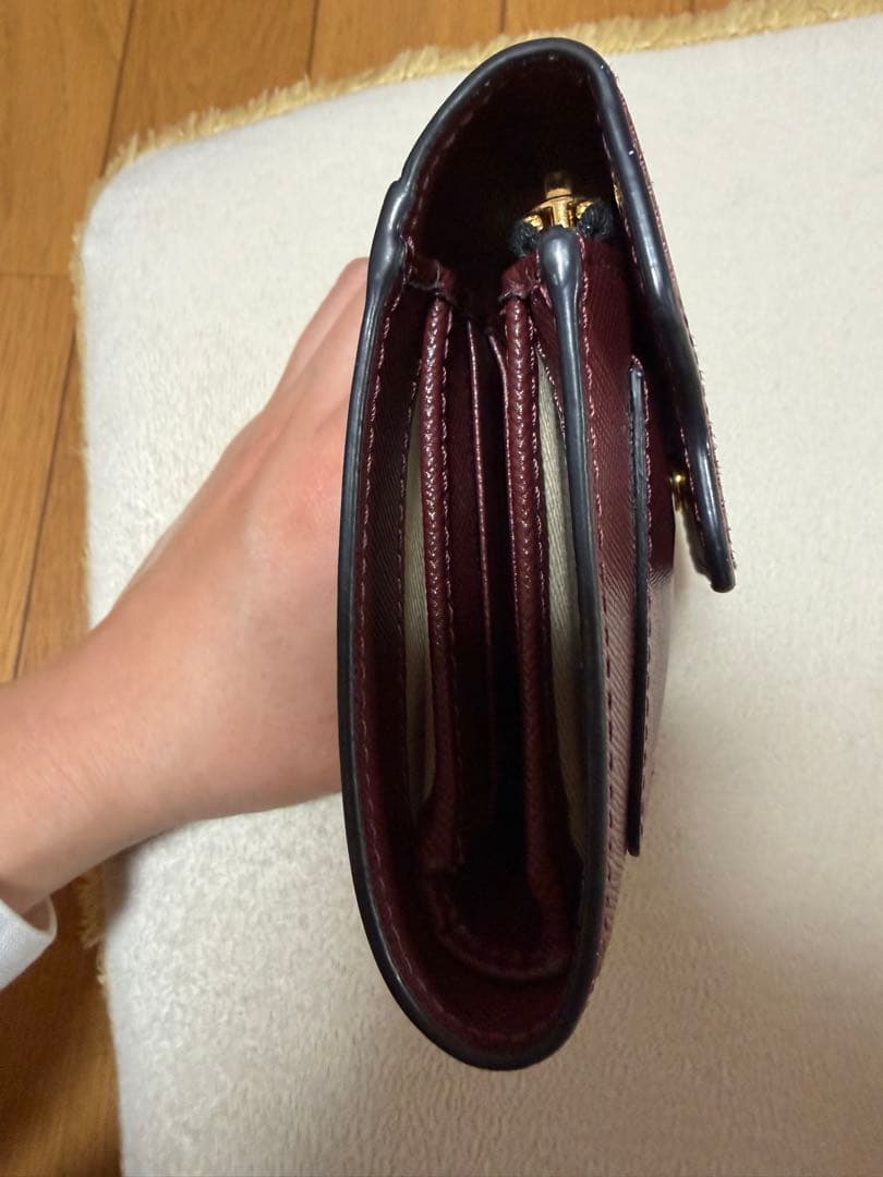 MARNI 二つ折り財布