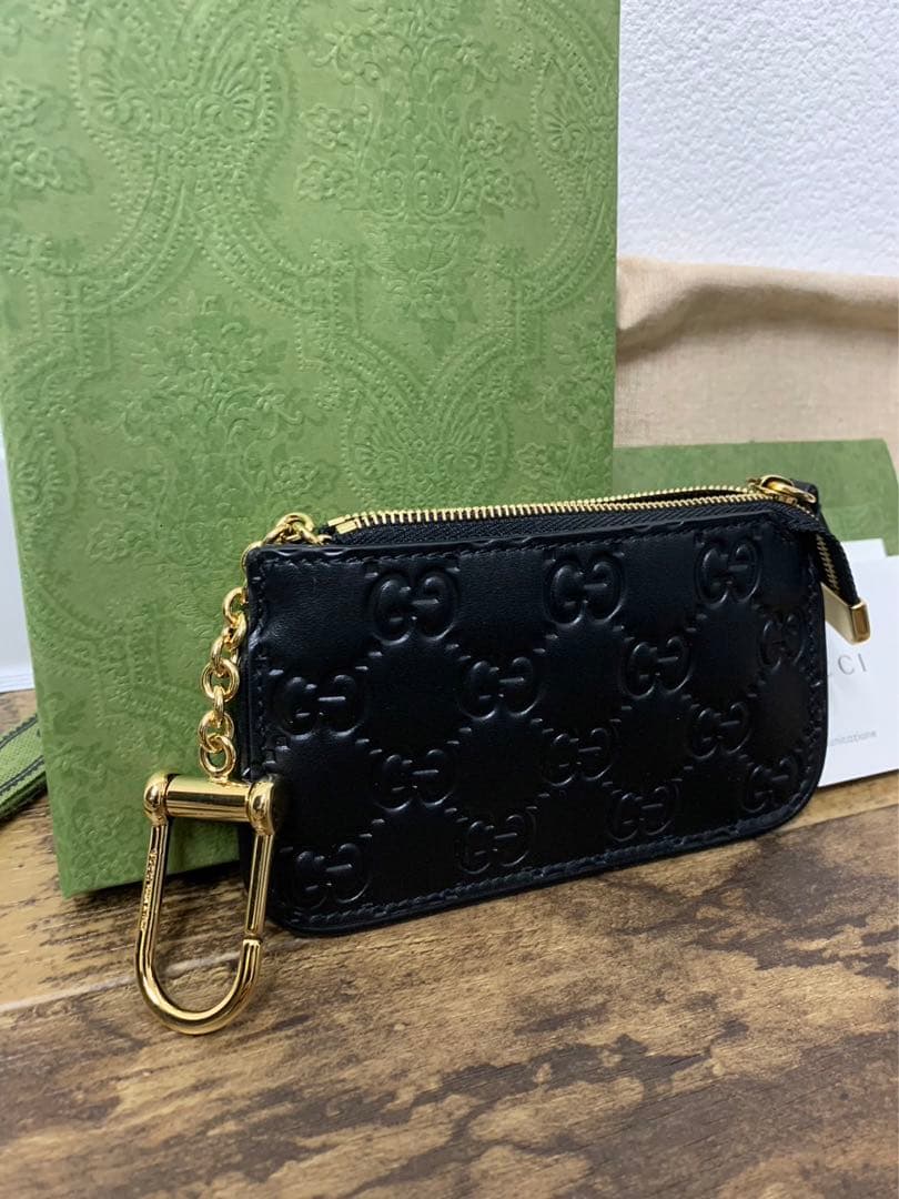 GUCCI グッチ　GG柄 ケース 小銭入れ 金具