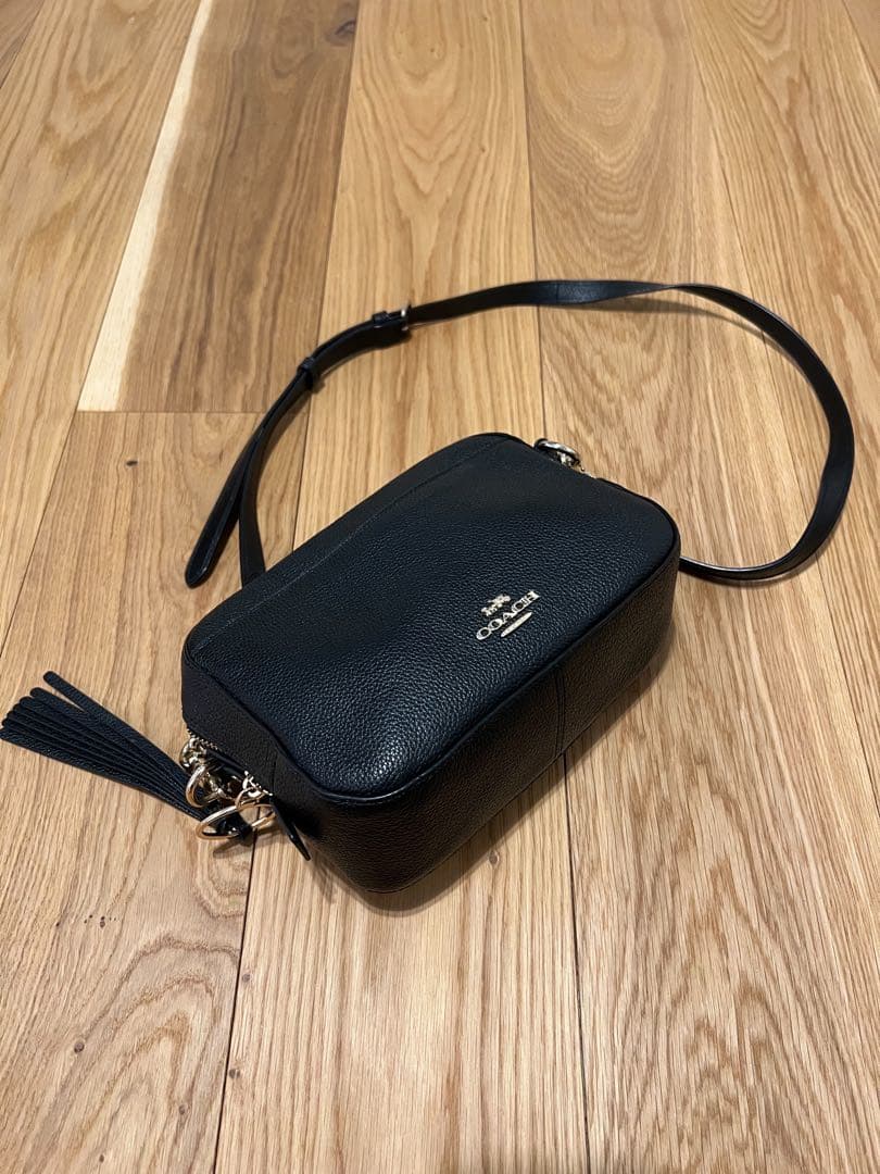 【未使用品】COACH タッセルブラックレザーバッグ