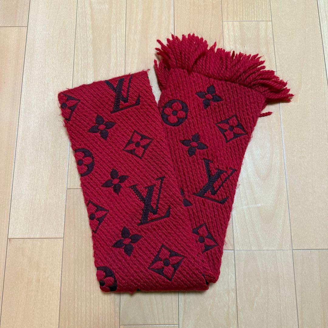 LOUIS VUITTON ルイヴィトン マフラー 赤 ロゴ