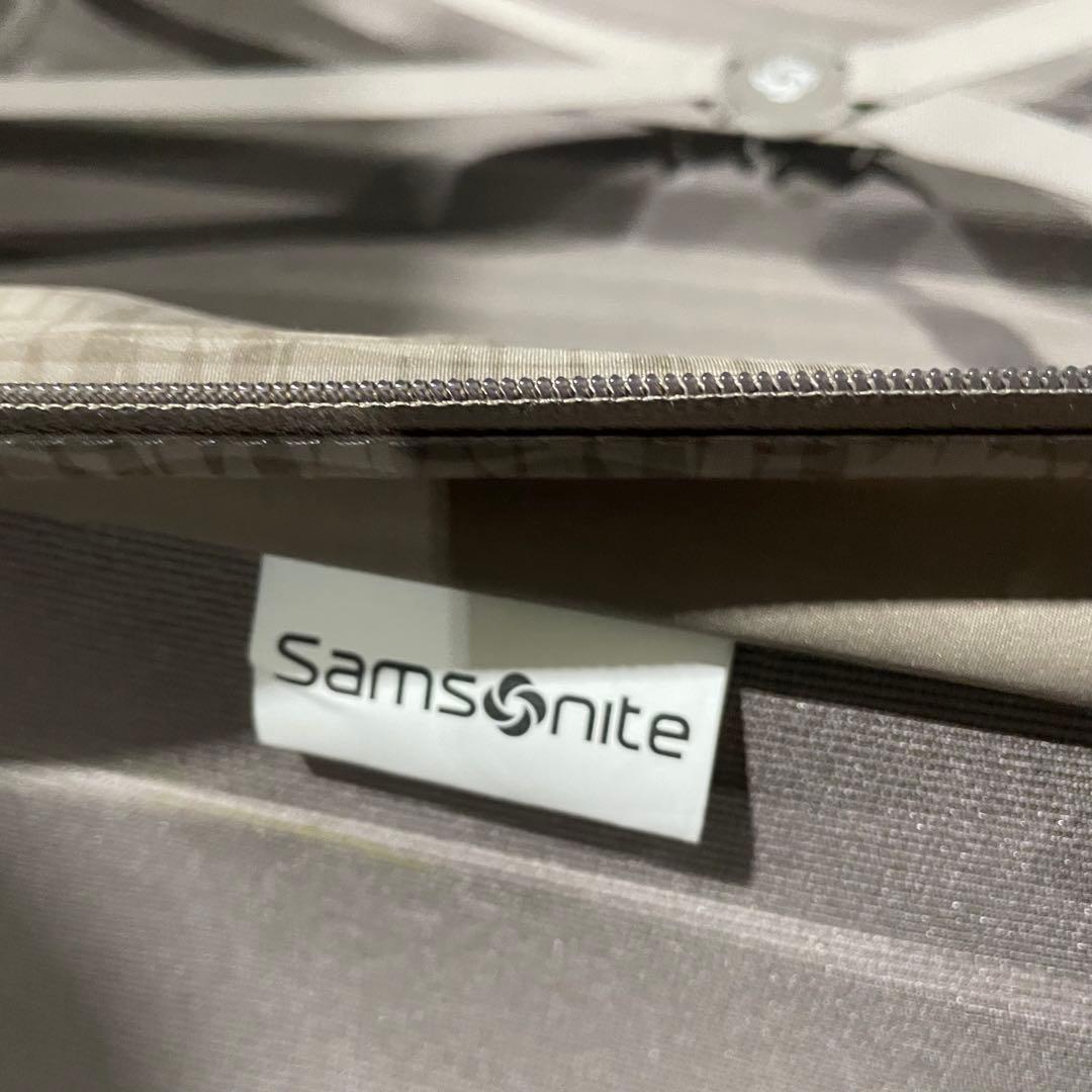 Samsonite シルバー キャリーケース　コスモライト