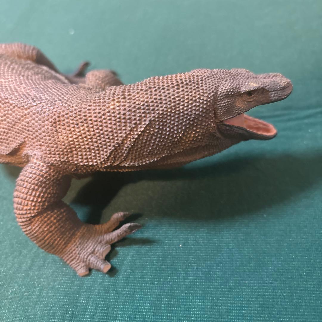 海洋堂 清水ゆう子 コモドドラゴン フィギュア