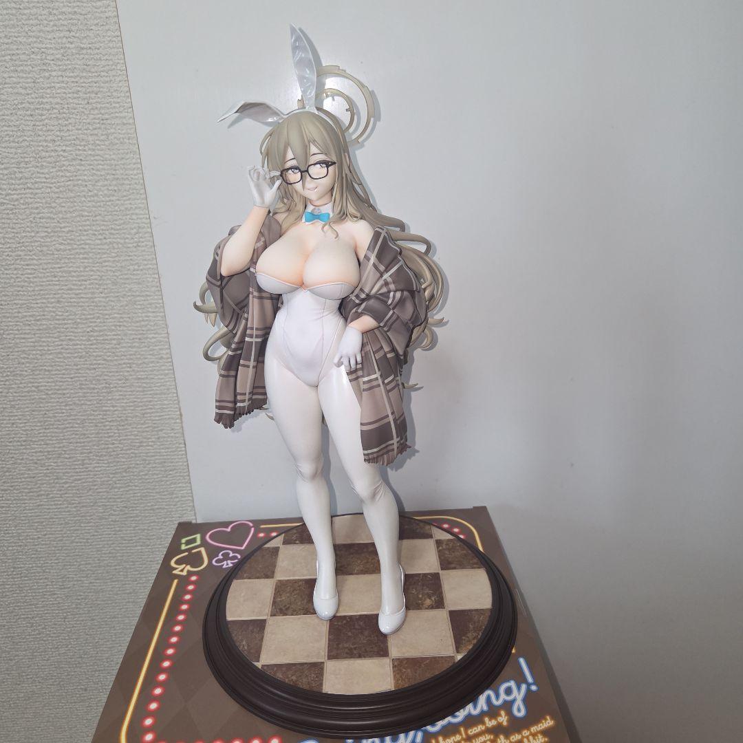 最終値下げ　ブルーアーカイブ　1/7アカネ　バニーフィギュア