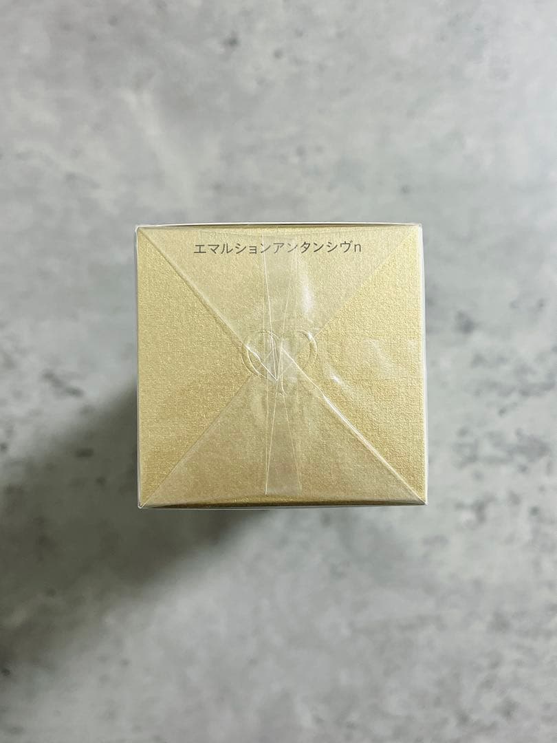 clé de peau エマルションアンタンシヴn乳液（夜用）125ml