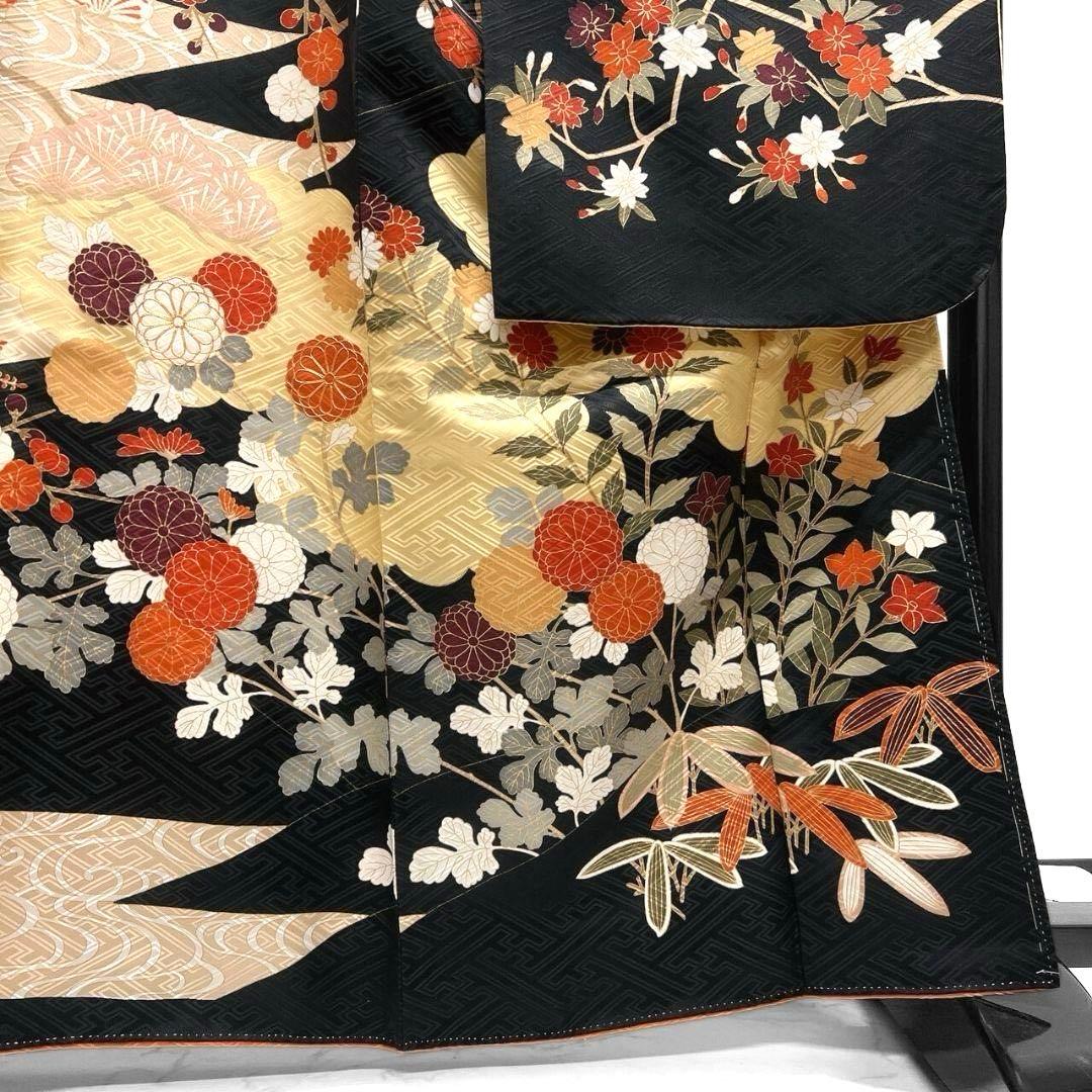 振袖　金駒刺繍　紗綾形地紋　菊花　松竹梅　霞　成人式　着物　083a p