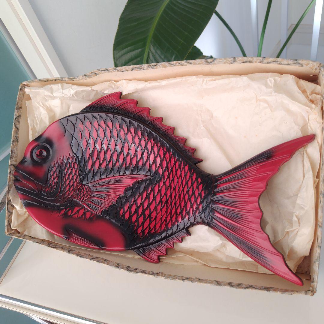 骨董品希少！美品アンティーク鯛 彫刻 菓子器 漆器 レトロ 縁起物