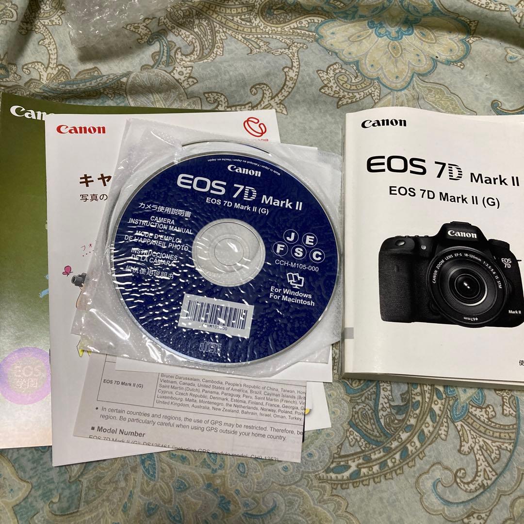 CanonキャノンEOS 7D mark ii元箱有