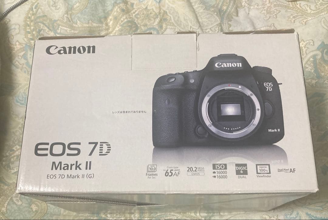 CanonキャノンEOS 7D mark ii元箱有