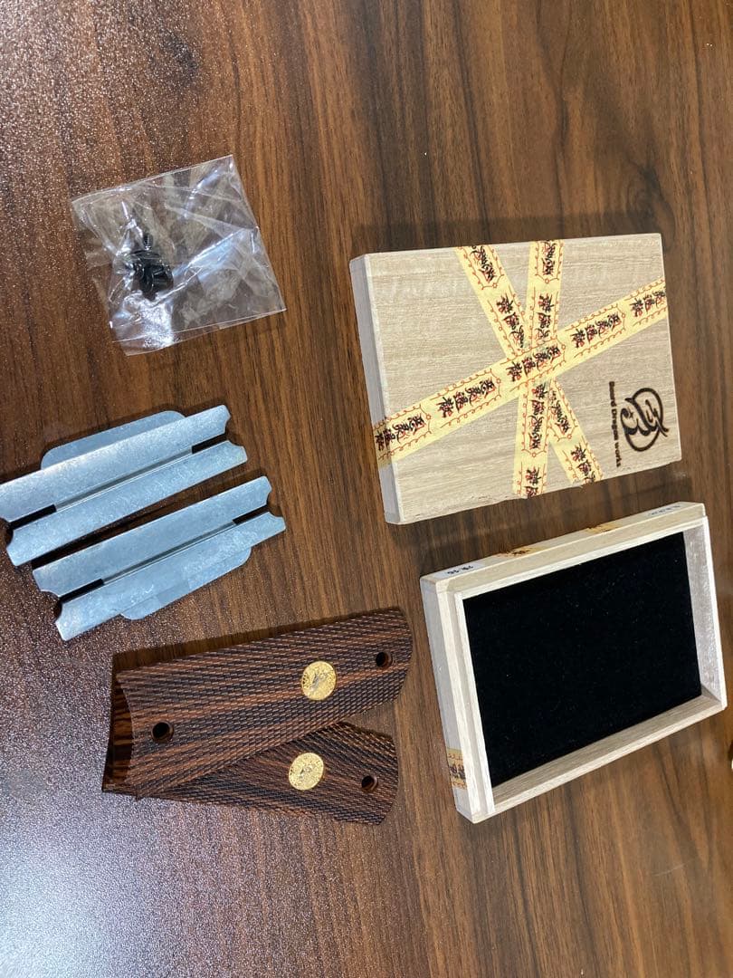 ウエスタンアームズ　MKIV シリーズ70 ブラッククローム　ガスガン