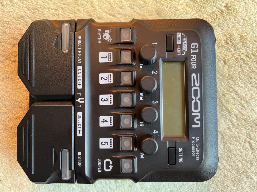 ZOOM G1 FOUR ギター用マルチエフェクター
