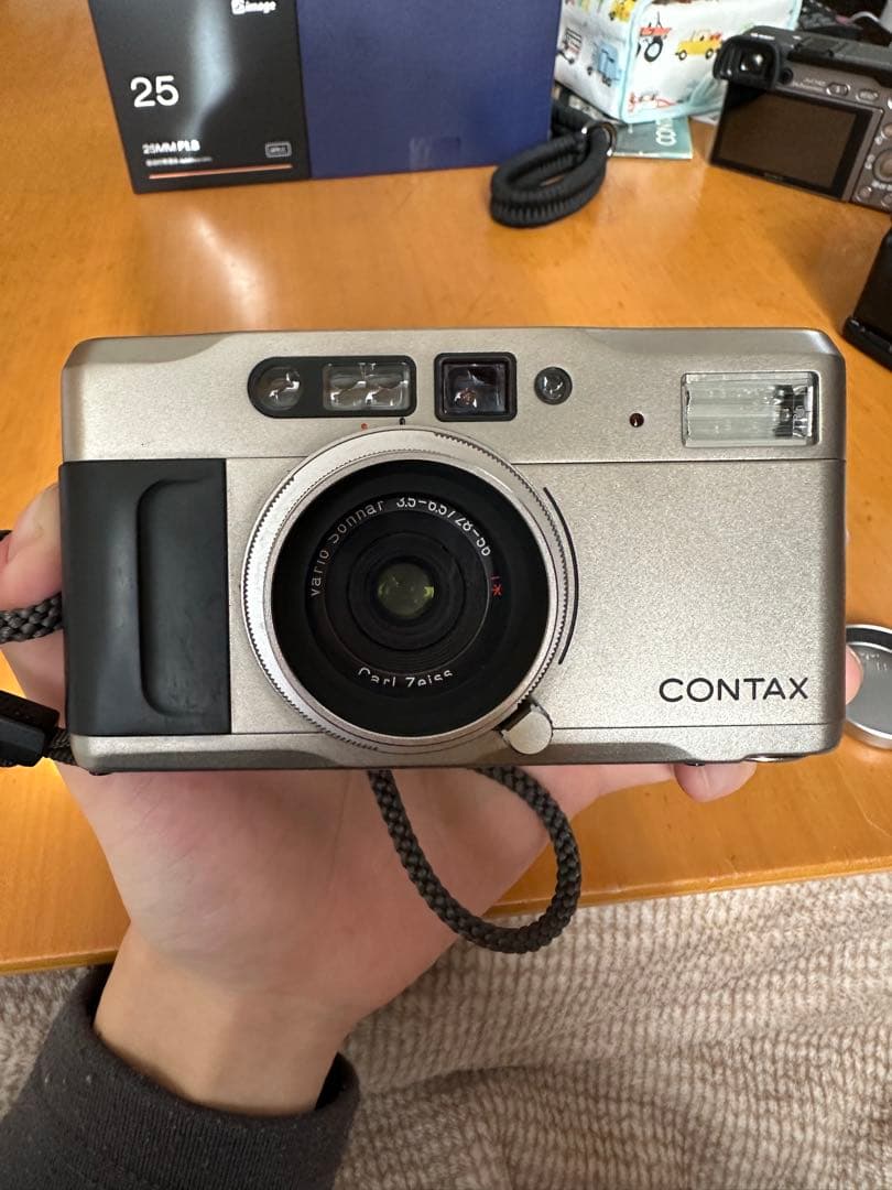 フィルムカメラ CONTAX TVS