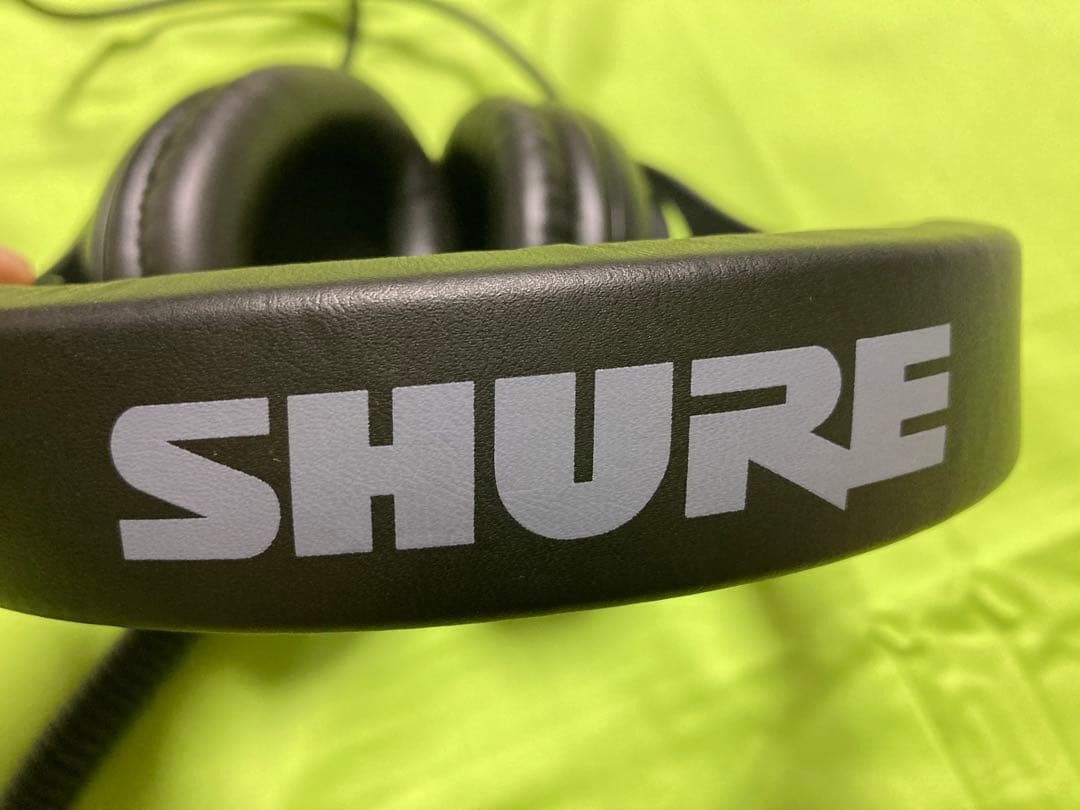 ヘッドホン SHURE SRH440