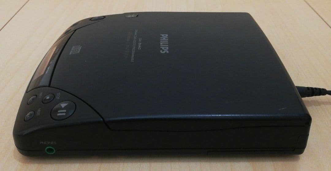 PHILIPS ポータブルCDプレーヤー AZ6821
