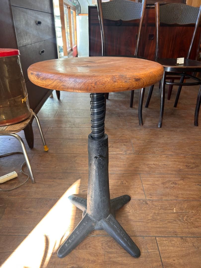 singer シンガー スツール アンティーク インダストリアル 工業系