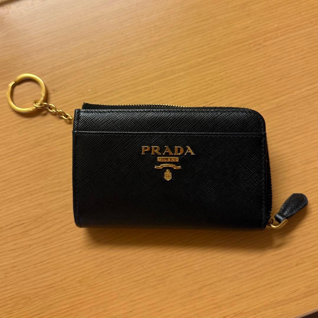 PRADA キーケース　ケース　財布