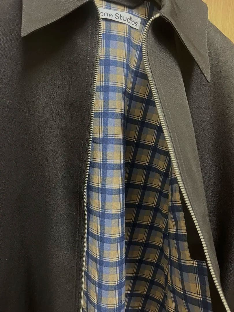 Acne Studios 黒 ジャンパー