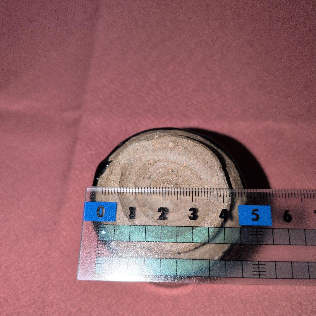 陶磁器　茶碗　湯呑み茶碗　筒茶碗　筒形　筒型　撥高台　端反り　陶印　銘款　古道具