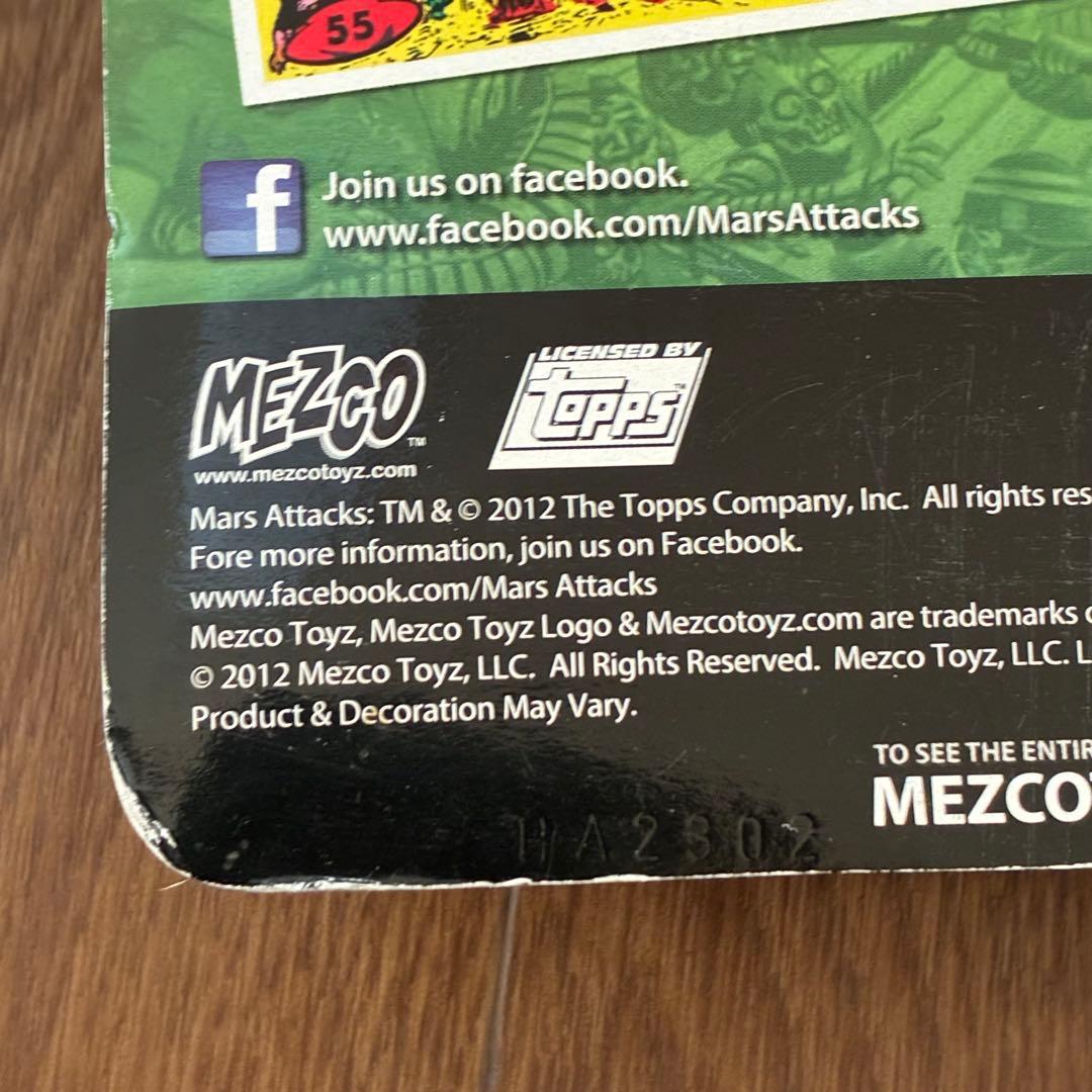 MEZCO マーズアタック マーシャンコマンダー 6インチアクションフィギュア