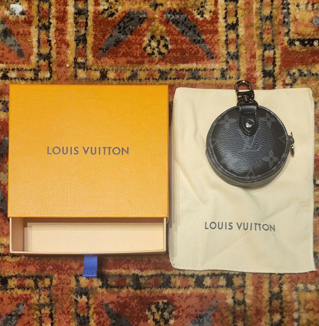 LOUIS VUITTON ポルト クレ ラウンド モノグラム エクリプス