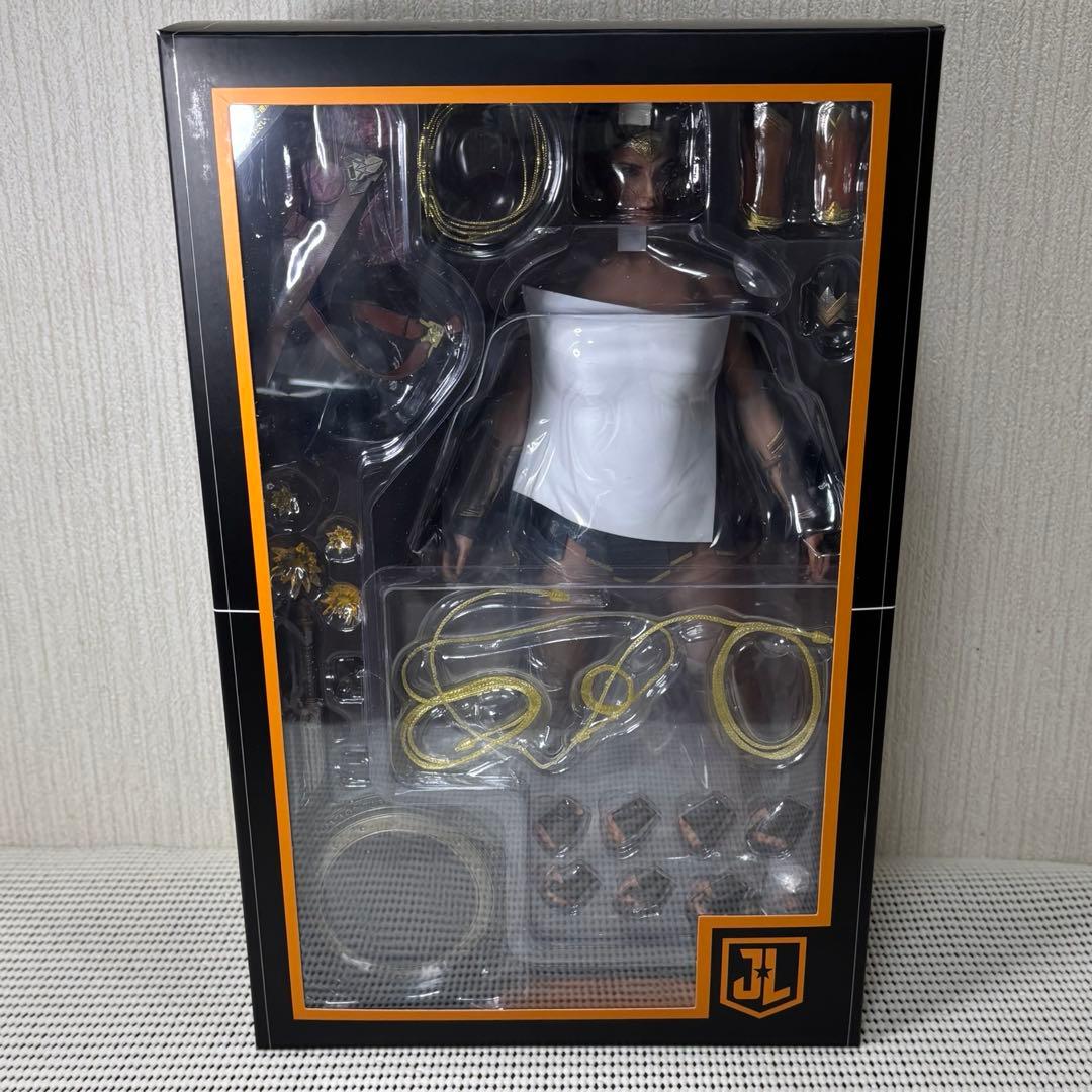 ムービー・マスターピース　ジャスティスリーグ　ワンダーウーマン　ホットトイズ