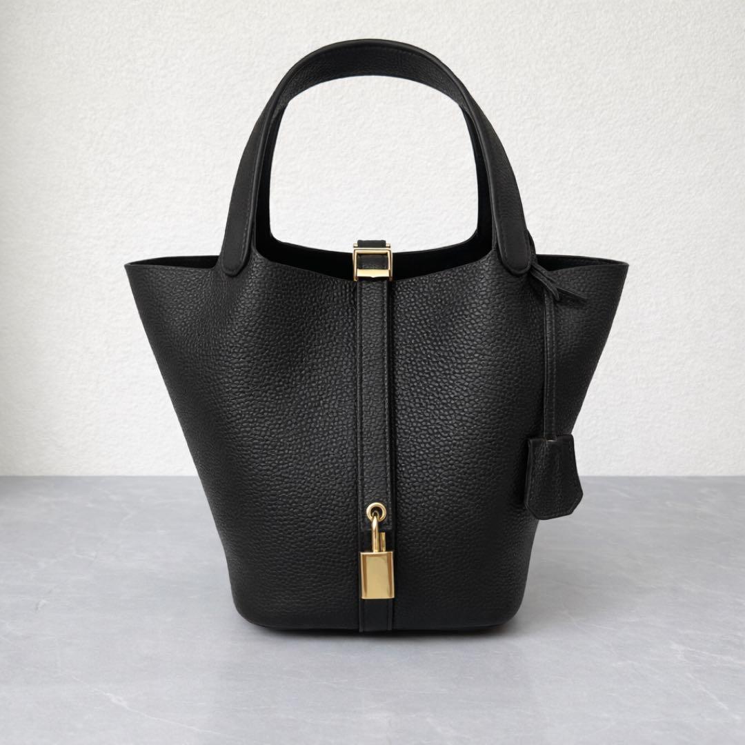 本革 高級 キューブバッグ バケツ型バッグ 黒 ハンドバッグ 高見え pm
