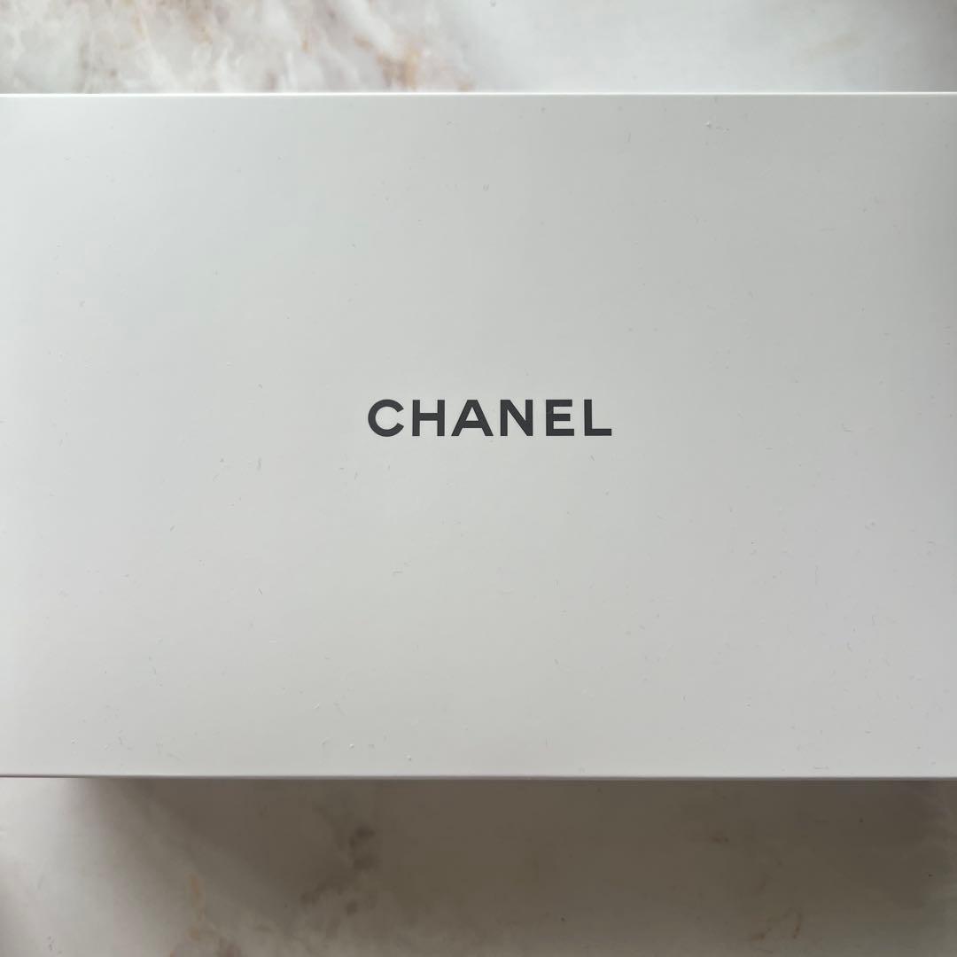 CHANEL 2024コフレ ハンドクリーム リップクリーム ポーチ