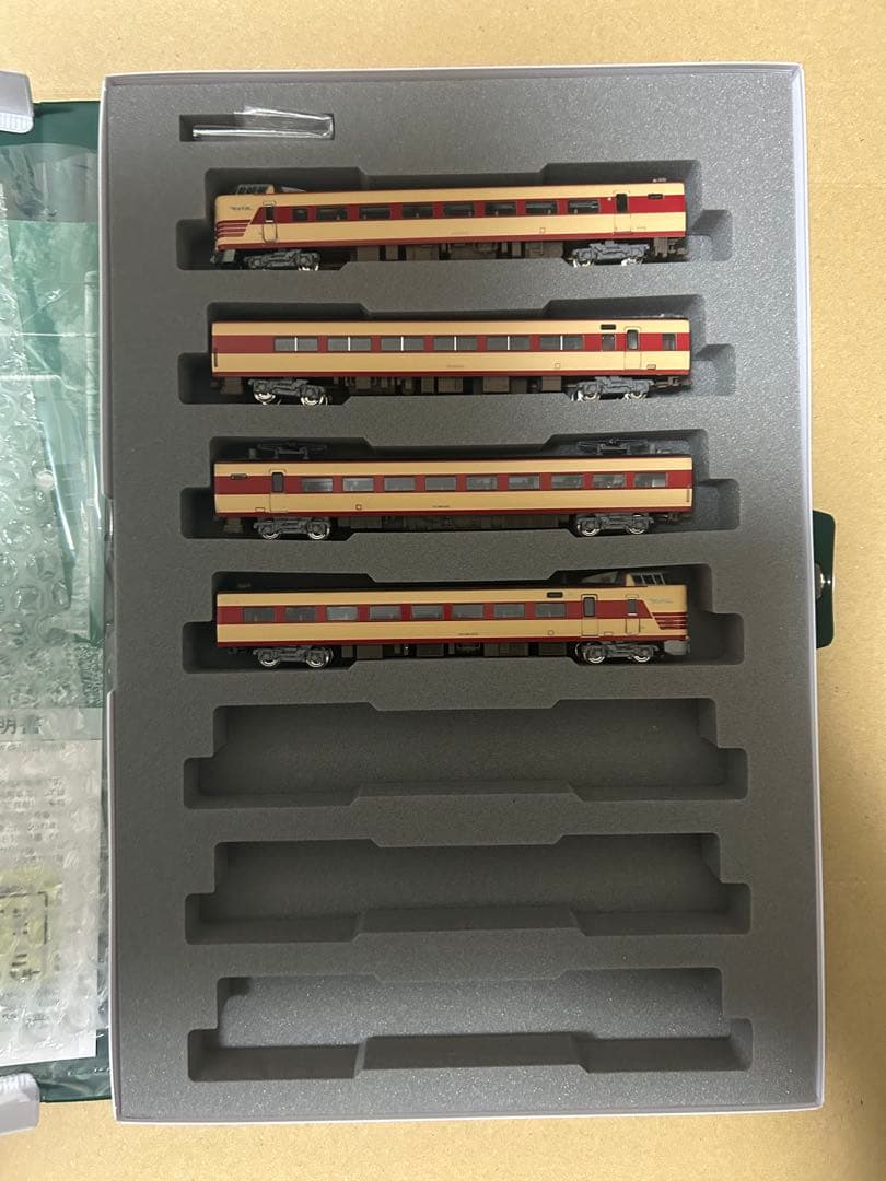 KATOウェザリング加工新品381系リバイバルやくも4両編成オーナー所有放出品