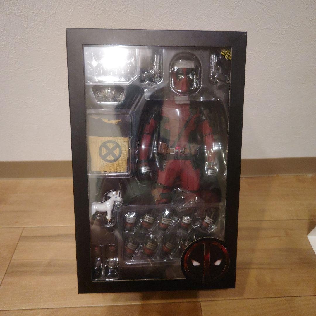 Deadpool 2 1/6スケールフィギュア　デッドプール
