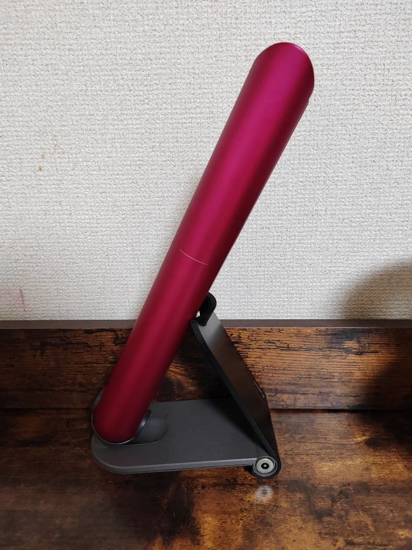 スリムデザイン ストレートヘアアイロン 210℃