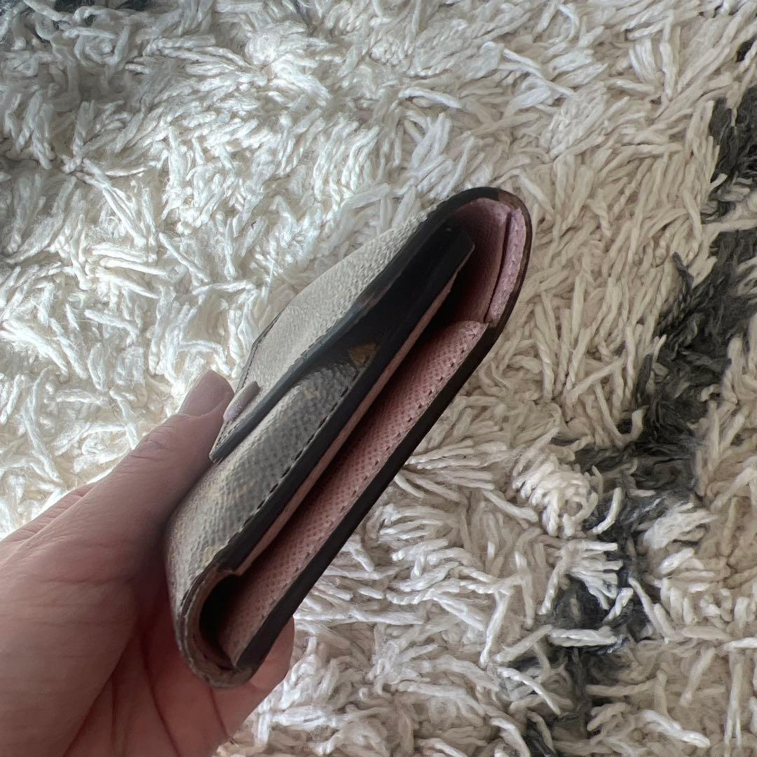 LV女子用の小さな財布