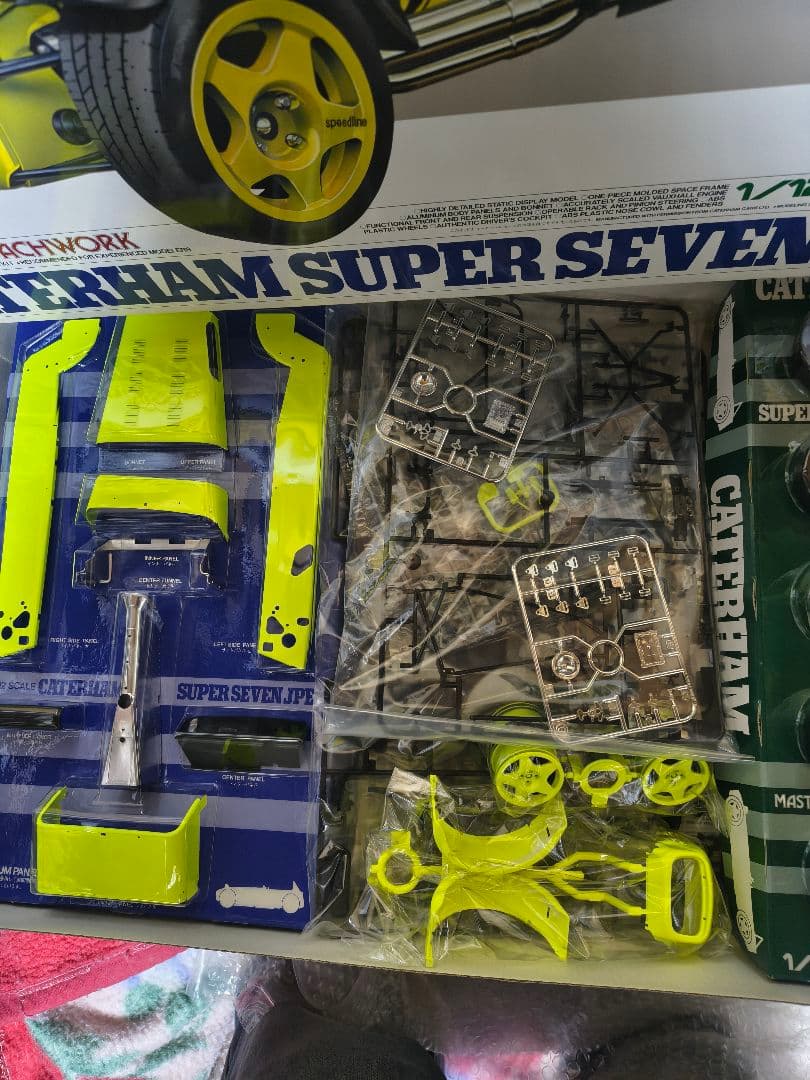 CATERHAM SUPER SEVEN JPE 1/12スケール　新品未開封
