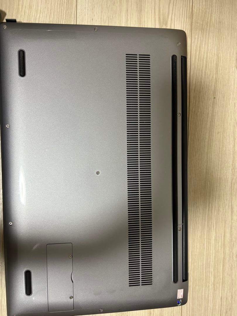 W7 ノートPC シルバー バックライト付き