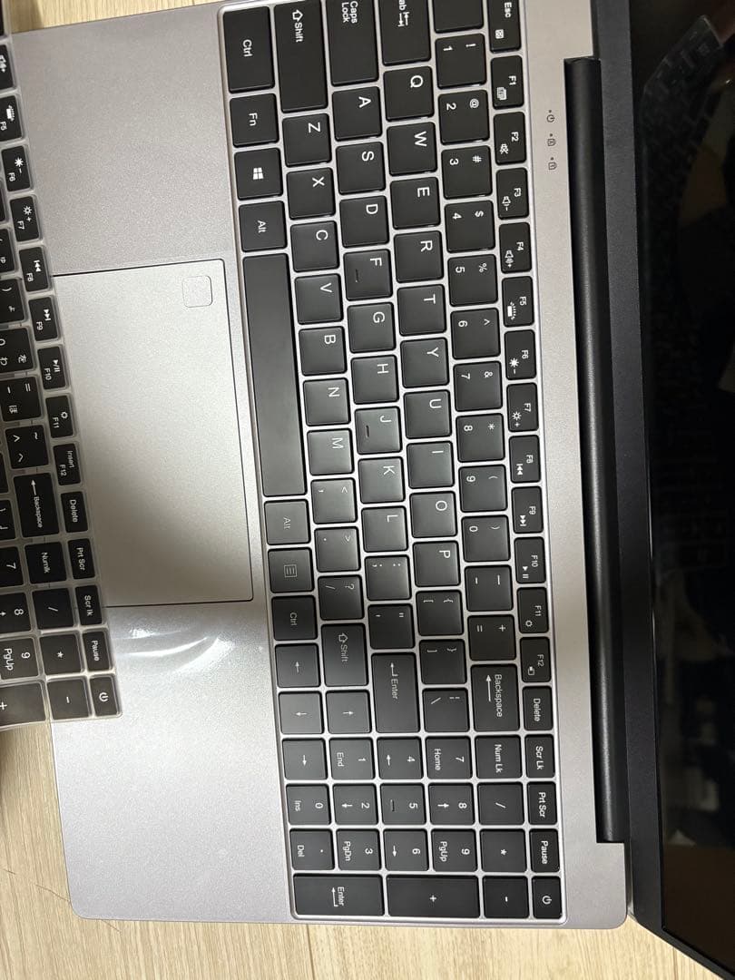 W7 ノートPC シルバー バックライト付き