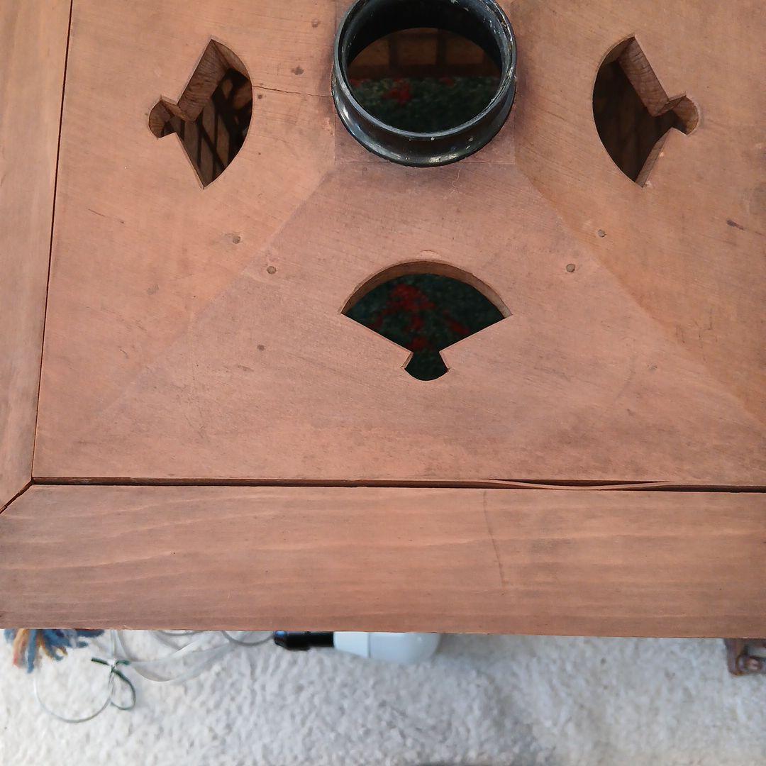 木製の電気の傘