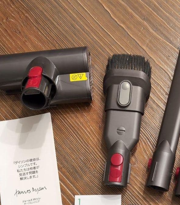 本日値下げ動作確認35分DysonV8 Slim Fluffy 本体 ヘッド2個