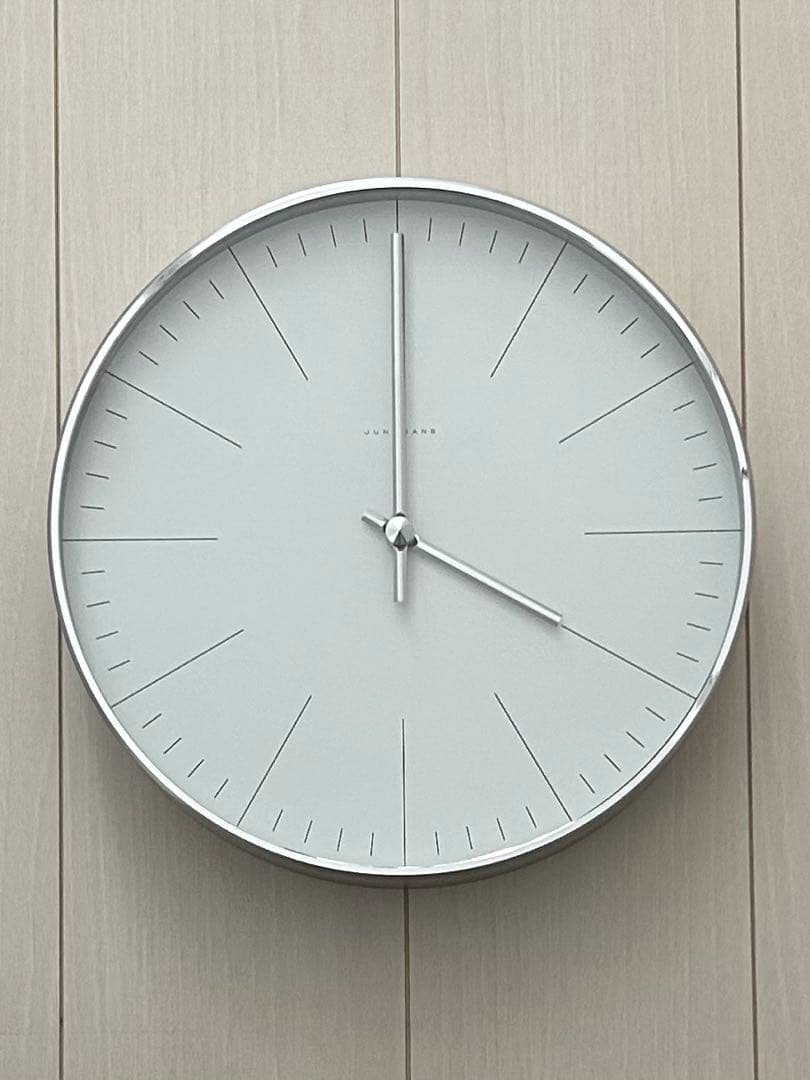 マックス・ビル デザイン 壁掛け時計（※ドイツ仕様）