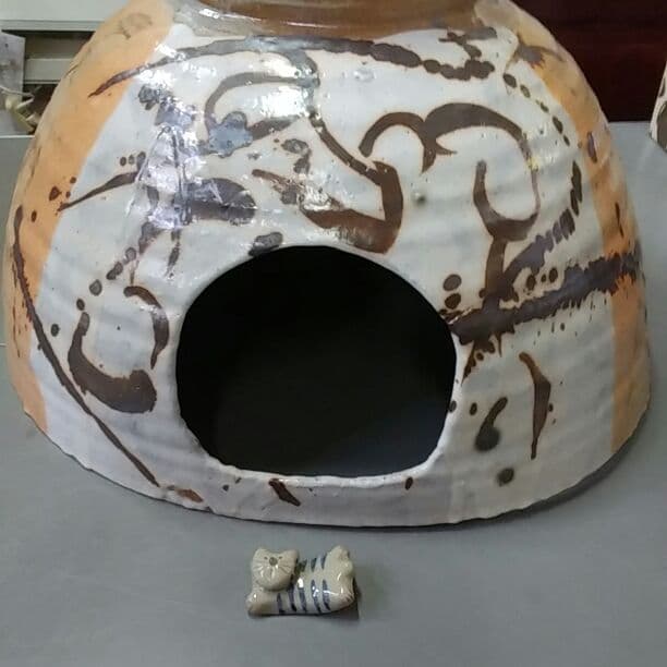 益子焼き猫の家