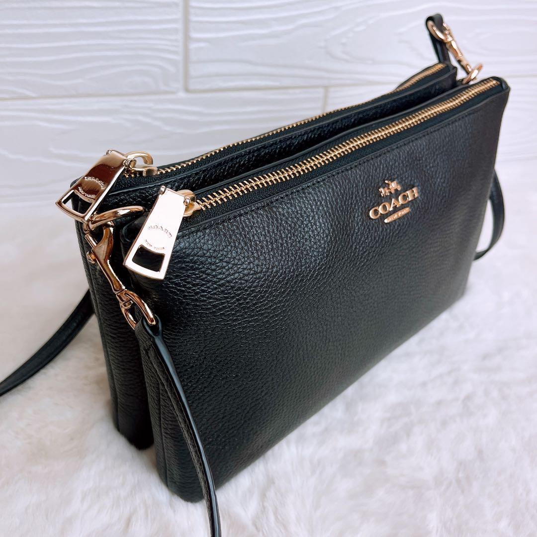 極美品☆COACHコーチ ショルダーカメラバッグ シボ革レザー ブラック大きめ.