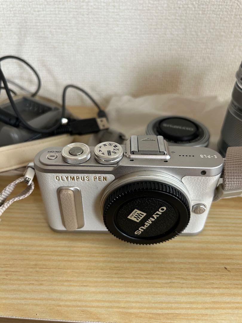 Olympus PEN E-PL9 シルバー 本体