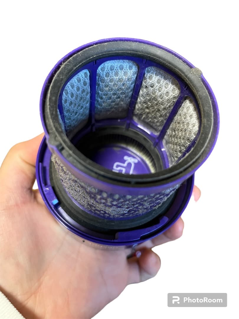 ✨動作確認済✨dyson　cyclone V10 中古品
