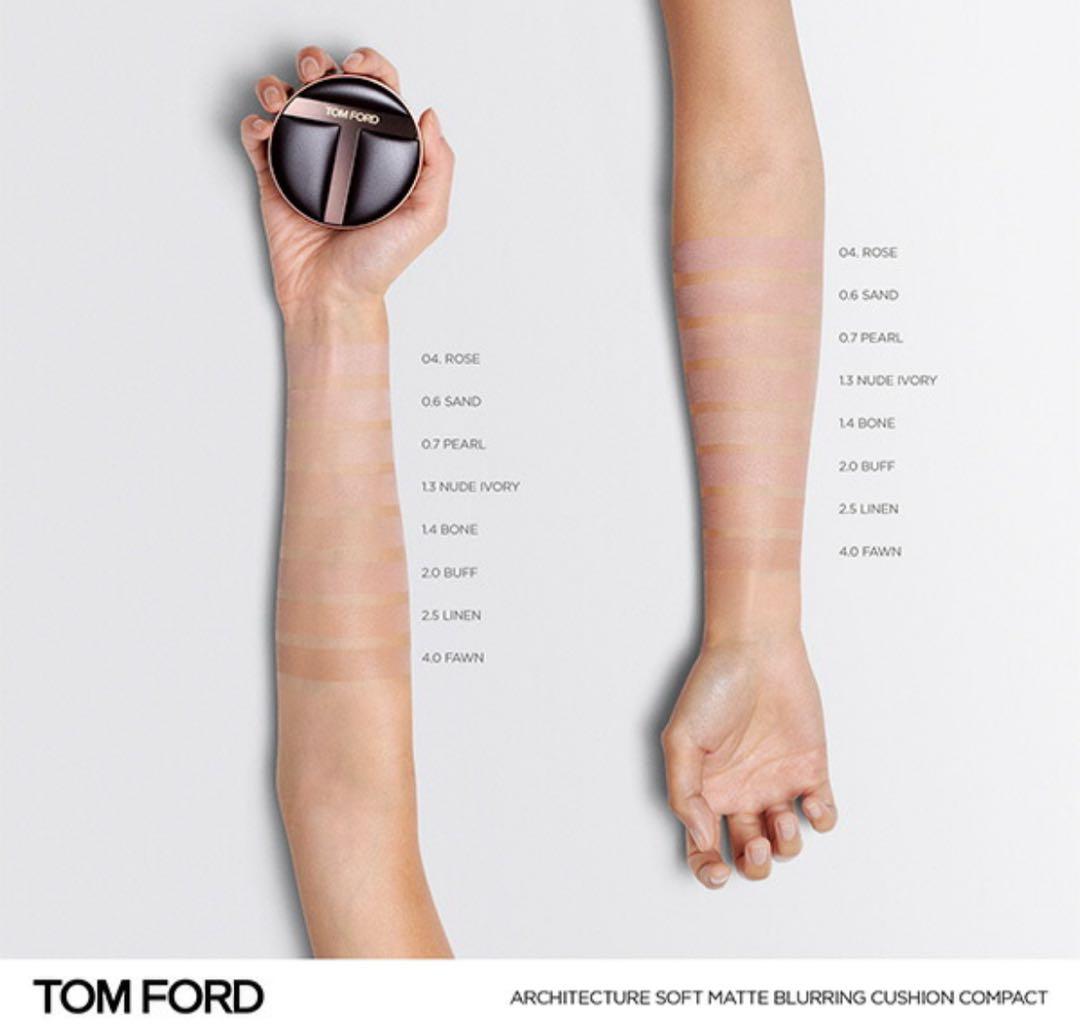 トムフォード アーキテクチャーソフトマットブラーリングクッションファンデ バール